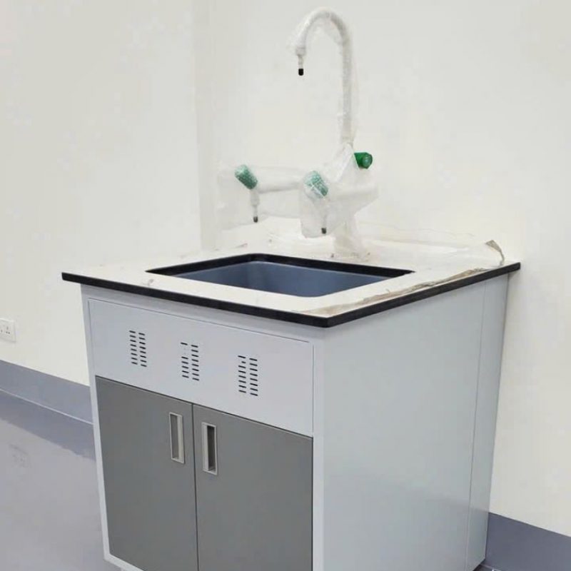 Bàn thí nghiệm áp tường có chậu rửa